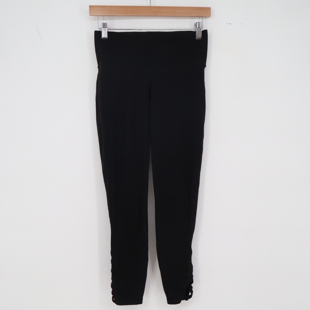 Old Navy Leggings Womens M Go-Dry Black Lattice Ankle Detail Excellent